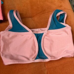 Tiger Friday CXL excellent condition Pink and Teal top